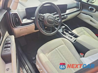 Zdjęcie 8 z 13 samochodu: 2025 KIA SORENTO S VIN:5XYRLDJC7SG321612 - miniatura