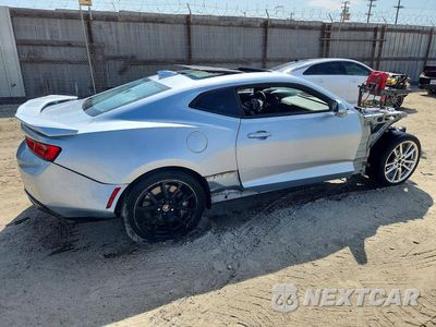 Trzecie zdjęcie samochodu z tyłu: 2017 CHEVROLET CAMARO ZL1 VIN:1G1FK1R60H0213472 - miniatura
