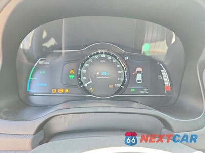 Zdjęcie 9 z 13 samochodu: 2019 HYUNDAI IONIQ LIMITED VIN:KMHC05LH0KU034992 - miniatura