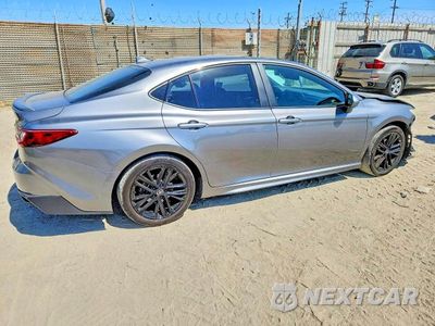 Trzecie zdjęcie samochodu z tyłu: 2025 TOYOTA CAMRY SE VIN:4T1DAACK3SU541553 - miniatura