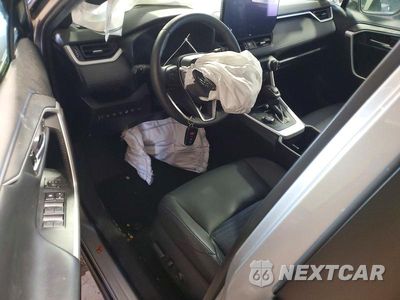 Zdjęcie 8 z 13 samochodu: 2023 TOYOTA RAV4 XSE VIN:4T3E6RFV4PU114598 - miniatura