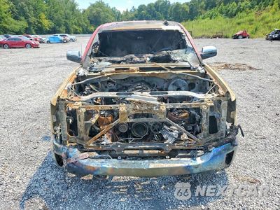 Piąte zdjęcie samochodu w środku: 2018 CHEVROLET SILVERADO K1500 LTZ VIN:1GCVKSEC2JZ359474 - miniatura