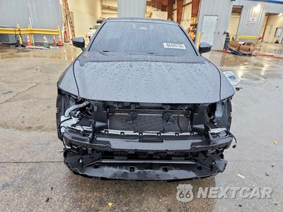 Piąte zdjęcie samochodu w środku: 2023 TOYOTA CROWN XLE VIN:JTDAAAAF5P3004113 - miniatura