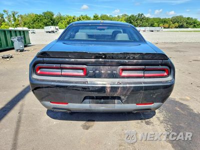 Zdjęcie 6 z 13 samochodu: 2020 DODGE CHALLENGER SXT VIN:2C3CDZAG0LH203654 - miniatura