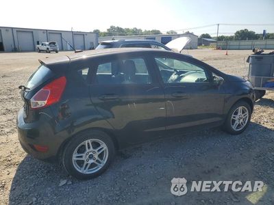 Trzecie zdjęcie samochodu z tyłu: 2019 FORD FIESTA SE VIN:3FADP4EJ9KM119337 - miniatura