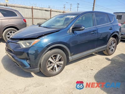 2018 TOYOTA RAV4 XLE JTMWFREV6JJ190299 - główne zdjęcie licytacji z USA - miniatura