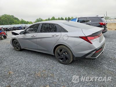 Drugie zdjęcie samochodu z przodu: 2026 HYUNDAI ELANTRA SEL SPORT VIN:KMHLM4DG0TU119126 - miniatura
