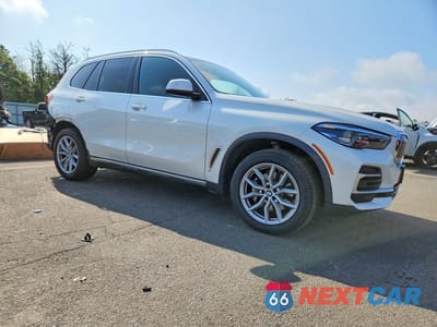 Czwarte zdjęcie samochodu z boku: 2023 BMW X5 XDRIVE40I VIN:5UXCR6C03P9R12532 - miniatura