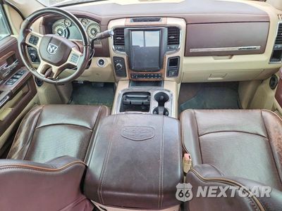 Zdjęcie 8 z 12 samochodu: 2018 RAM 2500 LONGHORN VIN:3C6UR5PL2JG118088 - miniatura