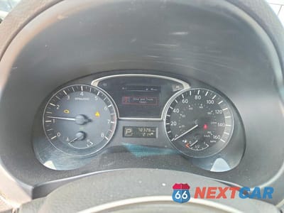 Zdjęcie 9 z 12 samochodu: 2015 NISSAN ALTIMA VIN:1N4AL3AP6FC296566 - miniatura