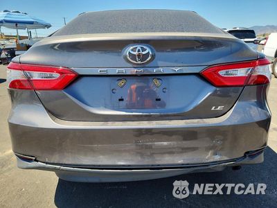 Zdjęcie 6 z 12 samochodu: 2018 TOYOTA CAMRY LE VIN:4T1B11HK5JU526325 - miniatura