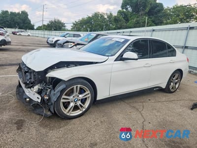 2014 BMW 335 XI WBA3B9G53ENR92638 - główne zdjęcie licytacji z USA - miniatura