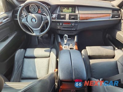 Zdjęcie 8 z 13 samochodu: 2013 BMW X6 XDRIVE35I VIN:5UXFG2C54DL785165 - miniatura