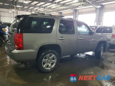 Trzecie zdjęcie samochodu z tyłu: 2009 GMC YUKON SLT VIN:1GKFK33049J120896 - miniatura