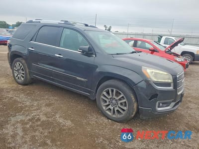 Czwarte zdjęcie samochodu z boku: 2014 GMC ACADIA DENALI VIN:1GKKVTKD2EJ101221 - miniatura