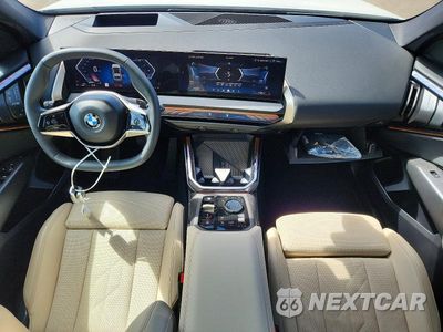 Zdjęcie 8 z 14 samochodu: 2025 BMW X3 30 XDRIVE VIN:5UX53GP06S9117008 - miniatura