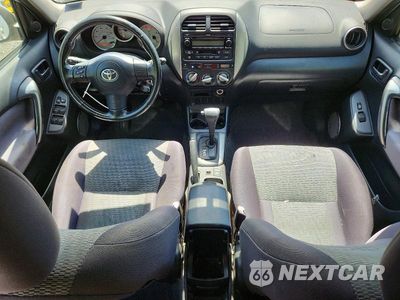 Zdjęcie 8 z 13 samochodu: 2005 TOYOTA RAV4 BASE VIN:JTEHD20V550052600 - miniatura