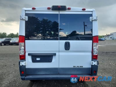 Zdjęcie 6 z 13 samochodu: 2018 RAM PROMASTER 1500 1500 STANDARD VIN:3C6TRVAG6JE109784 - miniatura