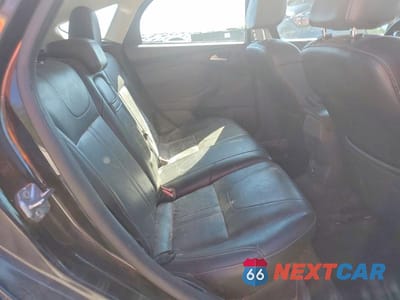 Zdjęcie 11 z 13 samochodu: 2013 FORD FOCUS TITANIUM VIN:1FADP3N23DL142166 - miniatura