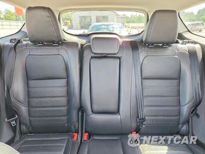 Zdjęcie 10 z 13 samochodu: 2018 FORD ESCAPE TITANIUM VIN:1FMCU9J92JUD43255 - miniatura