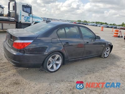Trzecie zdjęcie samochodu z tyłu: 2010 BMW 528 I VIN:WBANU5C53AC124338 - miniatura