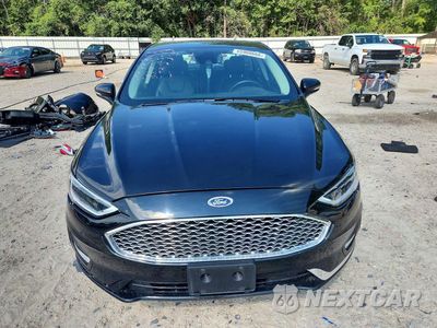 Piąte zdjęcie samochodu w środku: 2020 FORD FUSION TITANIUM VIN:3FA6P0K91LR266297 - miniatura