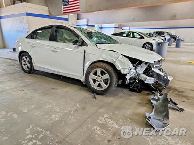Czwarte zdjęcie samochodu z boku: 2014 CHEVROLET CRUZE LT VIN:1G1PC5SB8E7380956 - miniatura