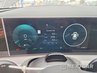 Zdjęcie 9 z 13 samochodu: 2025 HYUNDAI TUCSON LIMITED VIN:KM8JEDD15SU273670 - miniatura