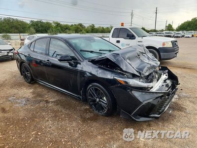 Czwarte zdjęcie samochodu z boku: 2025 TOYOTA CAMRY SE VIN:4T1DAACK2SU083150 - miniatura