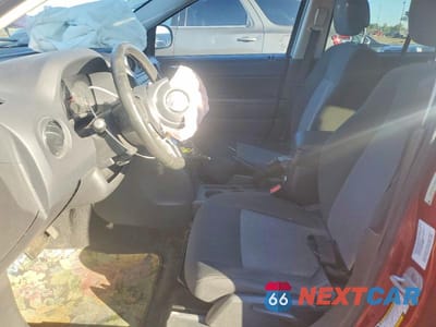Zdjęcie 7 z 13 samochodu: 2011 JEEP COMPASS SPORT VIN:1J4NF1FB1BD179979 - miniatura