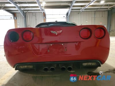 Zdjęcie 6 z 12 samochodu: 2005 CHEVROLET CORVETTE VIN:1G1YY24U755102015 - miniatura