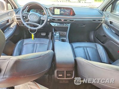 Zdjęcie 8 z 13 samochodu: 2021 HYUNDAI SONATA HYBRID LIMITED VIN:KMHL54JJ4MA033561 - miniatura