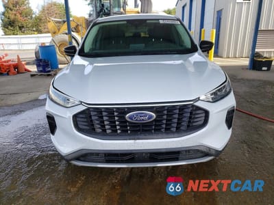 Piąte zdjęcie samochodu w środku: 2025 FORD ESCAPE ACTIVE VIN:1FMCU9GN3SUA71806 - miniatura