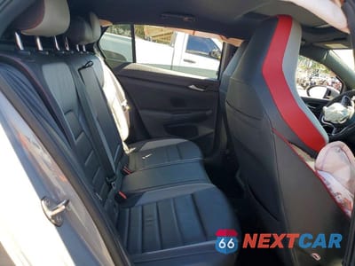 Zdjęcie 10 z 12 samochodu: 2022 VOLKSWAGEN GTI SE VIN:WVW987CD9NW212567 - miniatura