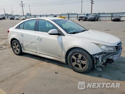 Czwarte zdjęcie samochodu z boku: 2013 CHEVROLET CRUZE LT VIN:1G1PC5SB4D7106927 - miniatura