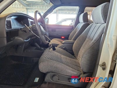 Zdjęcie 7 z 13 samochodu: 1995 TOYOTA 4RUNNER SR5 V6 VIN:JT3VN39W8S0172378 - miniatura