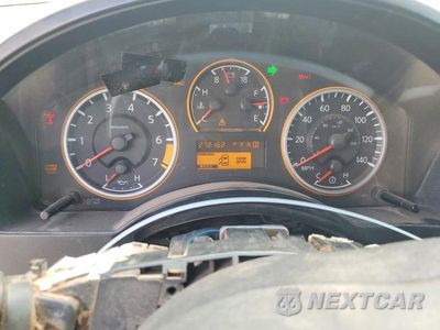 Zdjęcie 9 z 13 samochodu: 2010 NISSAN TITAN XE VIN:1N6AA0EJ2AN307206 - miniatura