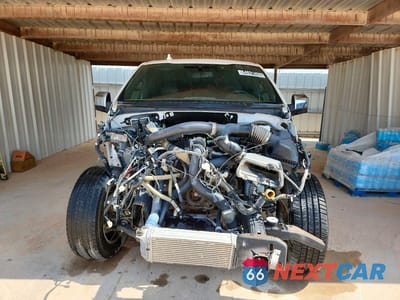 Piąte zdjęcie samochodu w środku: 2018 FORD F150 SUPERCREW VIN:1FTEW1CGXJFC14320 - miniatura