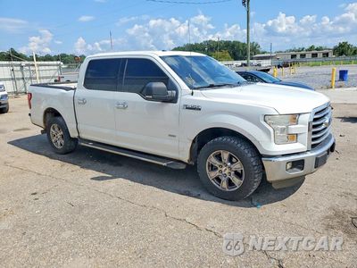 Czwarte zdjęcie samochodu z boku: 2015 FORD F150 SUPERCREW VIN:1FTEW1CP3FFA48066 - miniatura
