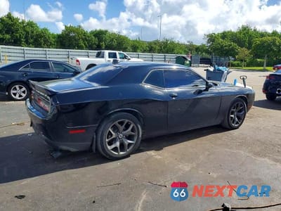 Trzecie zdjęcie samochodu z tyłu: 2021 DODGE CHALLENGER SXT VIN:2C3CDZAG6MH534434 - miniatura
