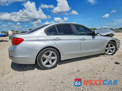 Trzecie zdjęcie samochodu z tyłu: 2013 BMW 328 I VIN:WBA3A5G58DNP21780 - miniatura