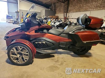 Trzecie zdjęcie samochodu z tyłu: 2026 CAN-AM SPYDER ROADSTER RT VIN:2BXNBDD20TV002917 - miniatura