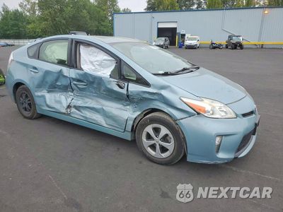 Czwarte zdjęcie samochodu z boku: 2015 TOYOTA PRIUS TWO VIN:JTDKN3DUXF2003347 - miniatura