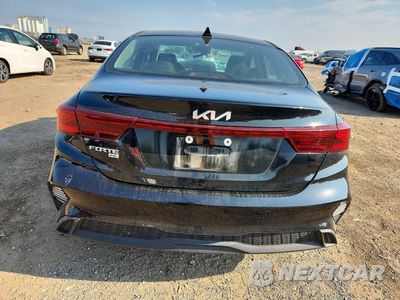 Zdjęcie 6 z 12 samochodu: 2024 KIA FORTE LX VIN:3KPF24AD3RE816413 - miniatura