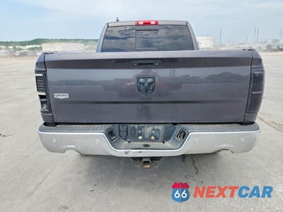 Zdjęcie 6 z 12 samochodu: 2017 RAM 1500 LARAMIE VIN:1C6RR7NMXHS873621 - miniatura