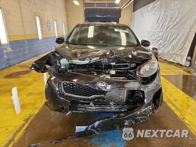 Piąte zdjęcie samochodu w środku: 2019 KIA SPORTAGE LX VIN:KNDPMCAC3K7560053 - miniatura