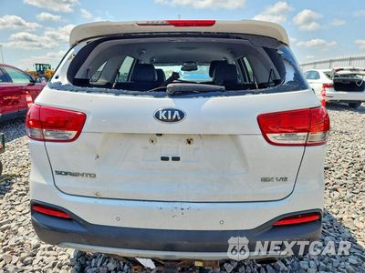 Zdjęcie 6 z 13 samochodu: 2016 KIA SORENTO EX VIN:5XYPHDA59GG152162 - miniatura