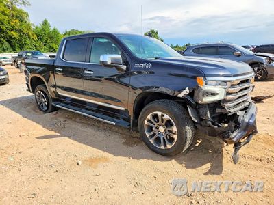 Czwarte zdjęcie samochodu z boku: 2023 CHEVROLET SILVERADO K1500 HIGH COUNTRY VIN:1GCUDJEL5PZ122602 - miniatura