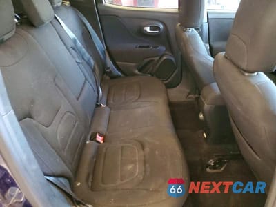 Zdjęcie 11 z 14 samochodu: 2019 JEEP RENEGADE LATITUDE VIN:ZACNJABB9KPK83421 - miniatura