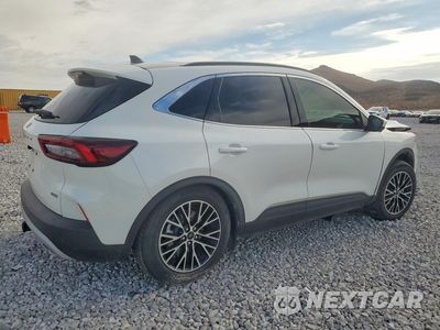 Trzecie zdjęcie samochodu z tyłu: 2025 FORD ESCAPE VIN:1FMCU0E14SUB56374 - miniatura